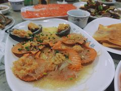 -四川小胡子海鲜(丁村万人海鲜广场店)