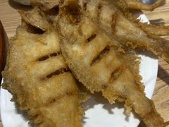 炸偏口鱼-方城小吃店