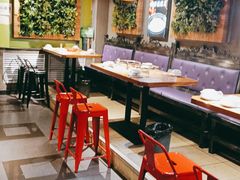 大堂-俭寨大盘鸡·缸子肉·小公鸡·新疆菜(云通店)