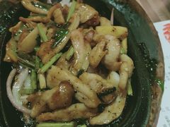 铁板黑椒猪颈肉-甜梦园(燕喜店)