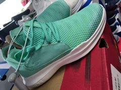 -SKECHERS 斯凯奇(上海国际时尚中心店)