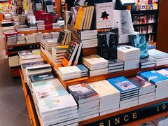 -西西弗书店&矢量咖啡(凯德晶萃广场店)