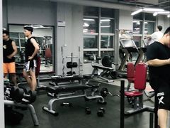 -CXFIT 陈徐健身工作室(凯旋店)