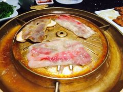 澳洲极品肥牛-猪啊牛呀羊啊铜盘烤肉(正大广场店)