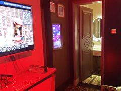 -宝岛甲壳虫KTV(蓝天路店)
