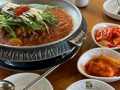 -喇喇排骨火锅·传统韩式脊骨汤(望京西园总店)