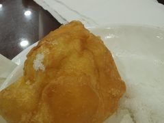 奶油炸糕-聚德华天护国寺小吃(甜水园店)