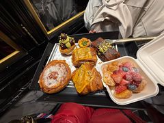 -BUTTERFUL&CREAMOROUS 黄油与面包(三里屯太古里店)