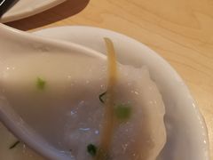 生滚鱼片粥-避风塘(百联东郊店)