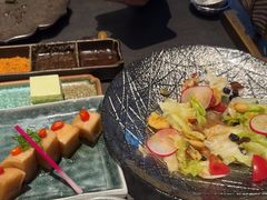-铭牛烧肉·和牛海鲜自助(高新月牙湖店)
