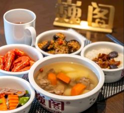 -巍阁高端月子会所