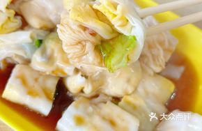 Sausage and Egg Rice Noodle Roll