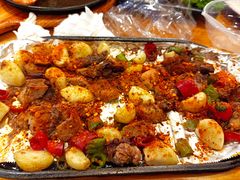 -老东镇啤酒屋海鲜加工·蒸汽海鲜·海鲜烧烤(台东店)