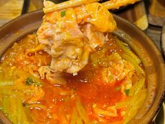 -有红鸡毛店·砂锅菜(抚琴夜市店)