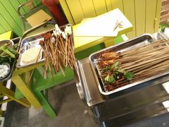 -钢管厂五区小郡肝串串香(奥克斯广场锦城万达店)
