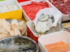 -杨老板·海鲜集市火锅·鲜切牛肉(中防万宝店)