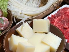 -黔有有贵州酸汤夺夺粉火锅(五味十字店)