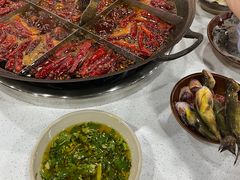 -正贰捌经重庆老火锅(建设路店)