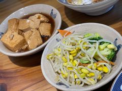 -红猪卤肉饭(大西洋美食城店)