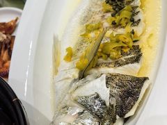 -万龙洲海鲜(大兴绿地缤纷城店)