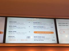 -Pinchy's Lobster & Champagne Bar