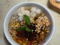 -绿茶餐厅(同成街华联店)