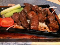 穹六人间铁锄牛排-穹六人间 people 6(岳阳路店)