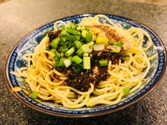-春阳水饺(香槟广场店)