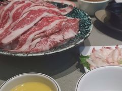 -四点金粥底火锅(沂州里店)