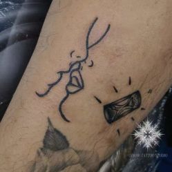-SNOW TATTOO STUDIO