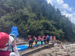 -龙井峡漂流