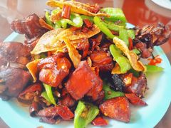 -美顺香食府鱼头老店(雪野湖店)