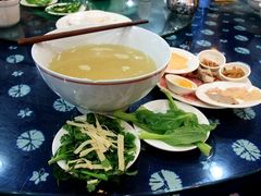 -桥香园云南过桥米线(金马碧鸡店)