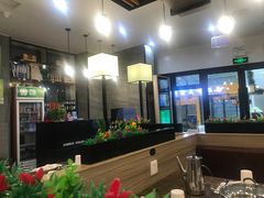 -黄记煌三汁焖锅(名泉广场店)