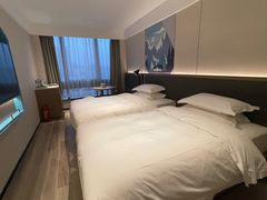 -宜尚(广州北京路步行街公园前地铁站店)