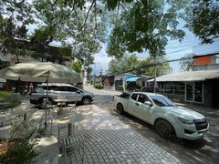 -Cheevit Cheeva(Sirimangkalajarn)