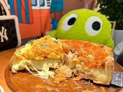 -Dragon Pizza•圆脸龙披萨·牛排餐厅