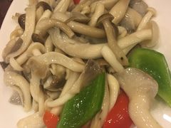 -老大同酒家·糟卤·本帮菜(中山公园店)
