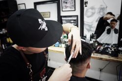 点击看大图 -TIGERBARBERSHOP 老虎男士理发店