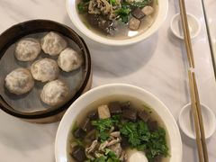 鸭血粉丝-百年尹氏汤包(湖南路狮子桥店)