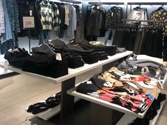 -ZARA(世贸天阶店)