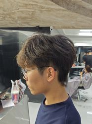 -宫铭烫发染发接发店