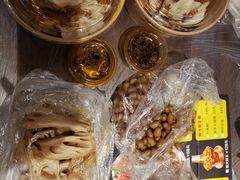 黄毛卤藕-黄毛鸭脖(汉阳总店)