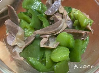 苏州清明时令美食之青椒炒肫肝