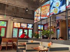 -管氏翅吧(地安门创始店)