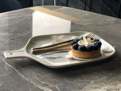 -UNI UNI(环亚凯瑟琳店)