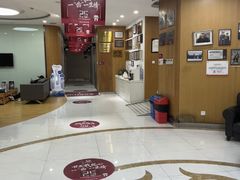 -雅悦齿科(顾村公园店)