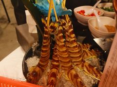 -鲜入围煮花胶鸡海鲜火锅