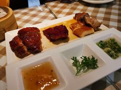 -新大咀港式茶餐厅(宝山万达店)