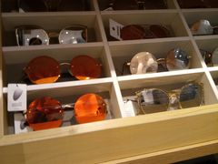 -名创优品(海珠乐峰广场店)